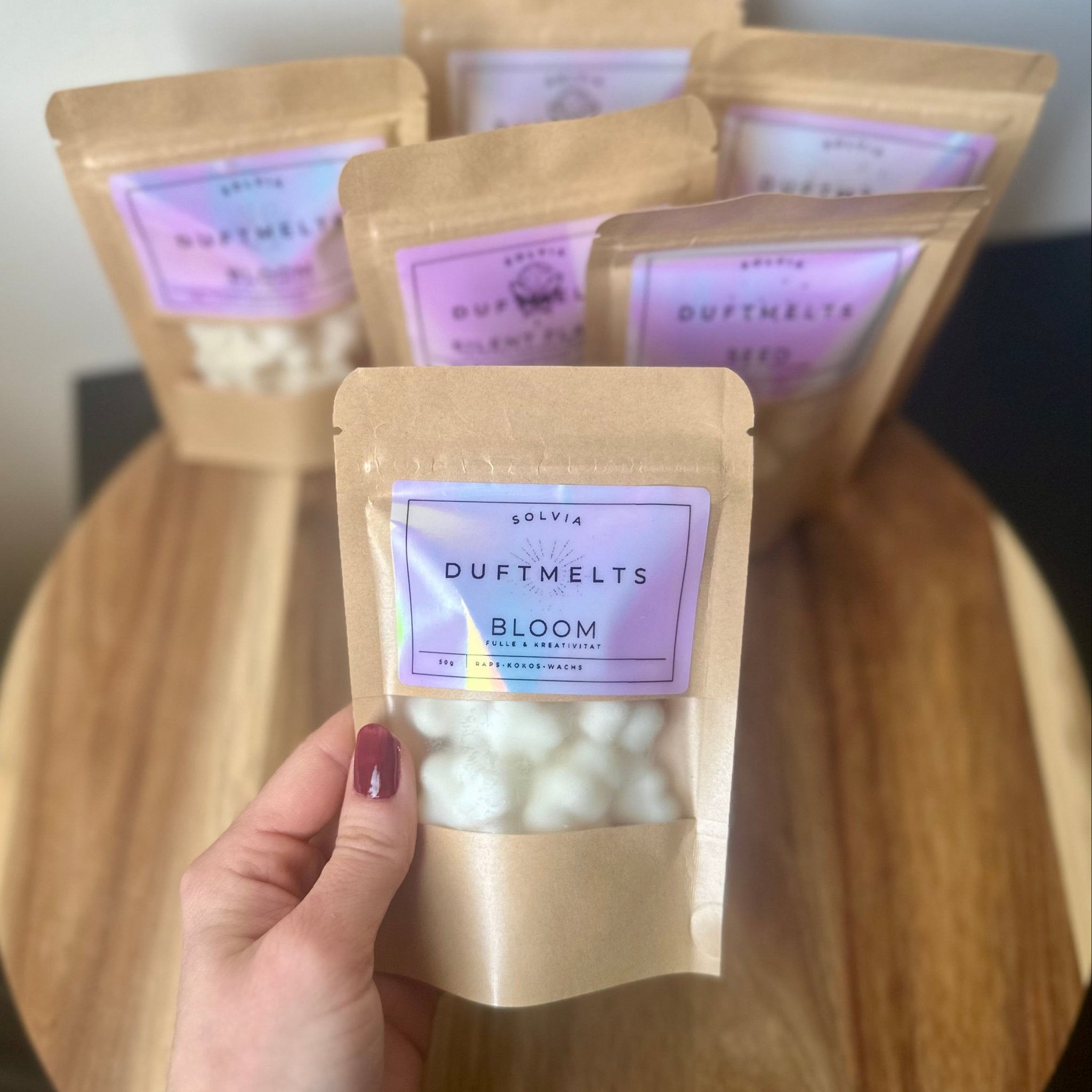 BLOOM Duftmelts – Kreativität & Lebensfreude, handgegossen – SOLVIA MOMENTS